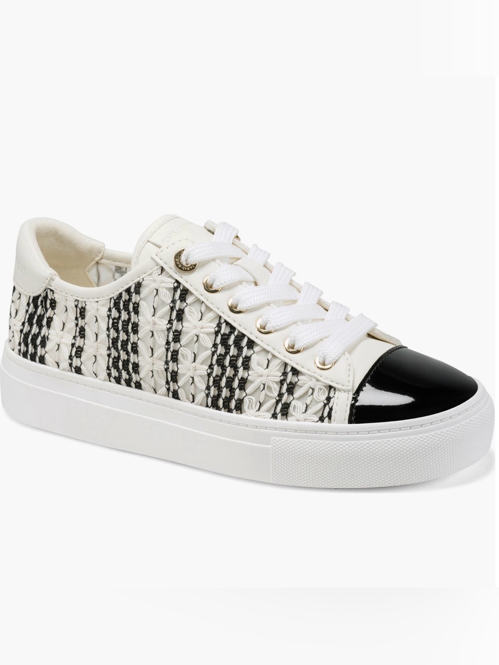 NWT Karl Lagerfeld Paris Caelan Crochet Sneaker Black White Women’s